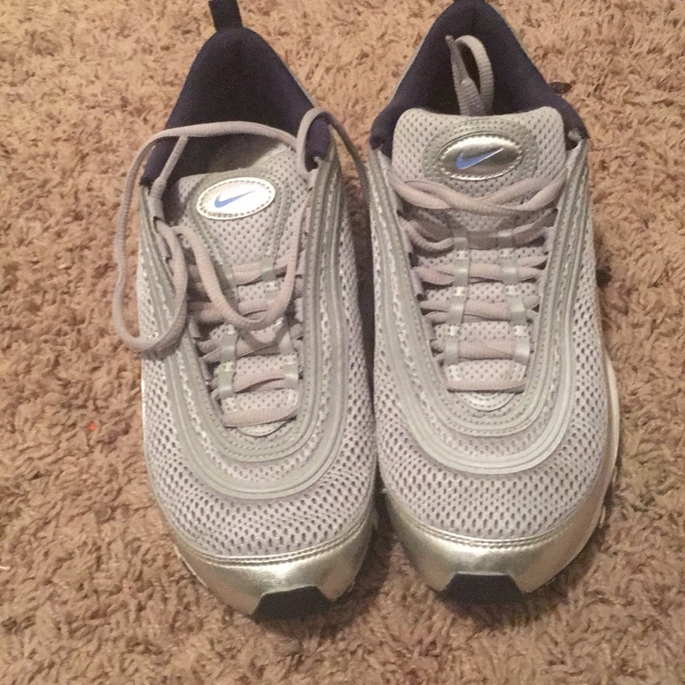 Woman airmax